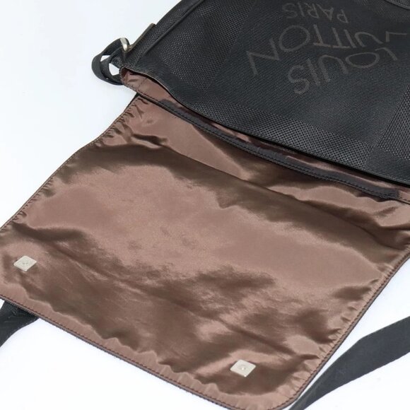 LOUIS VUITTON Damier Geant Petite Message Shoulder Bag - Picture 11 of 16